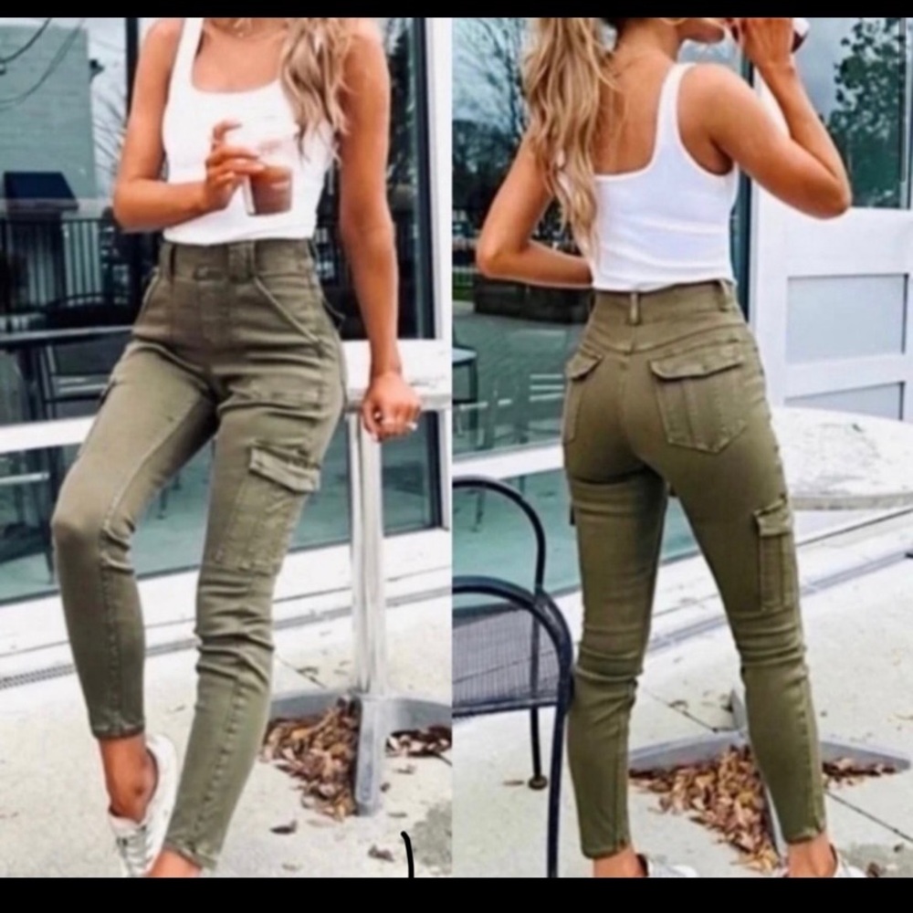 Spanx stretch twill cargo ankle pants